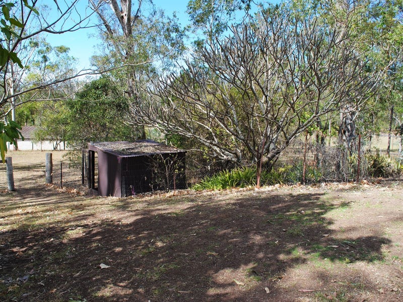 5 Bedroom Home on 5 11