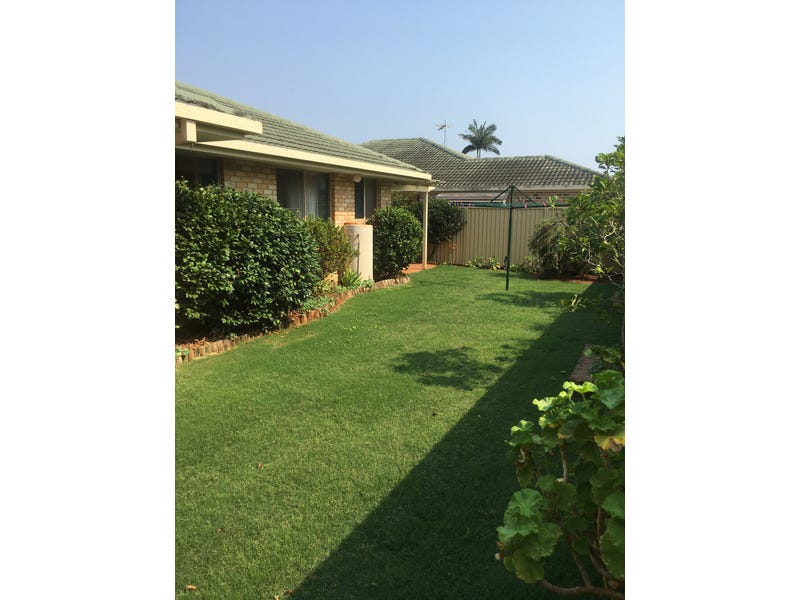 Lovely Home, Perfect Location 2