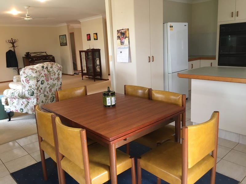 Lovely Home, Perfect Location 6