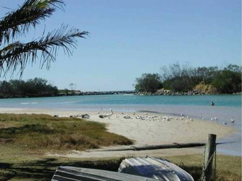 GREAT POSITION IN SEABREEZE!! 25