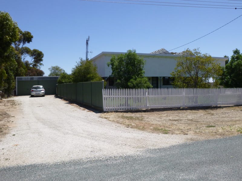 Price reduction semi rural 8