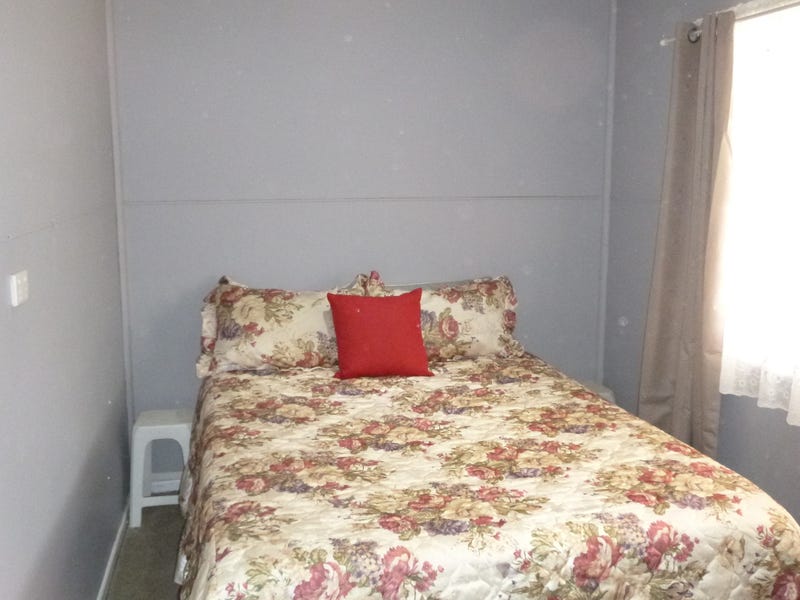 Price reduction semi rural 18