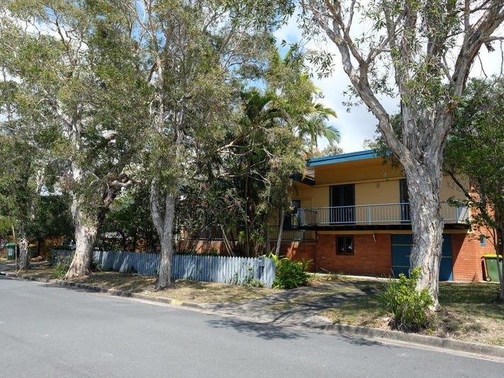 On the hill in Hilltop Street