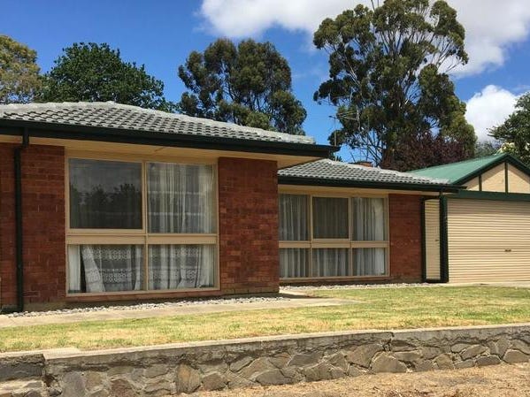 Solid Brick 3 bedroom, 2 Bathroom house on 942m2
