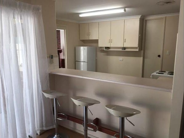 Solid Brick 3 bedroom, 2 8