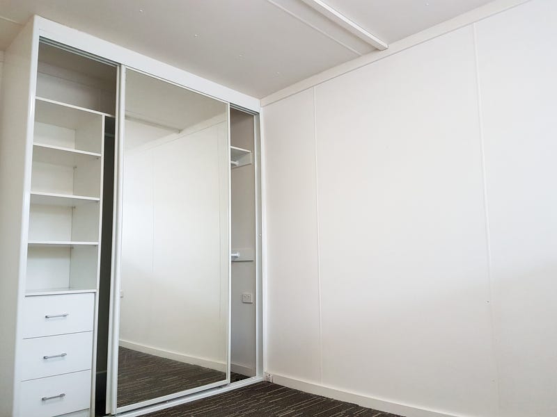 Well Presented Relocatable 4