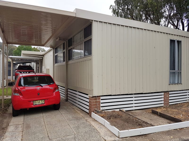 Well Presented Relocatable 9