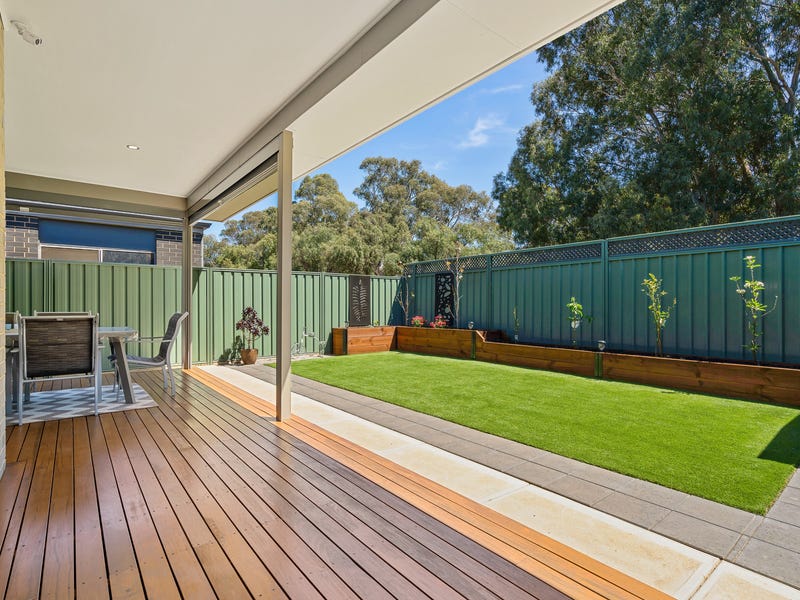 Quality Features Low Maintenance Home! 5