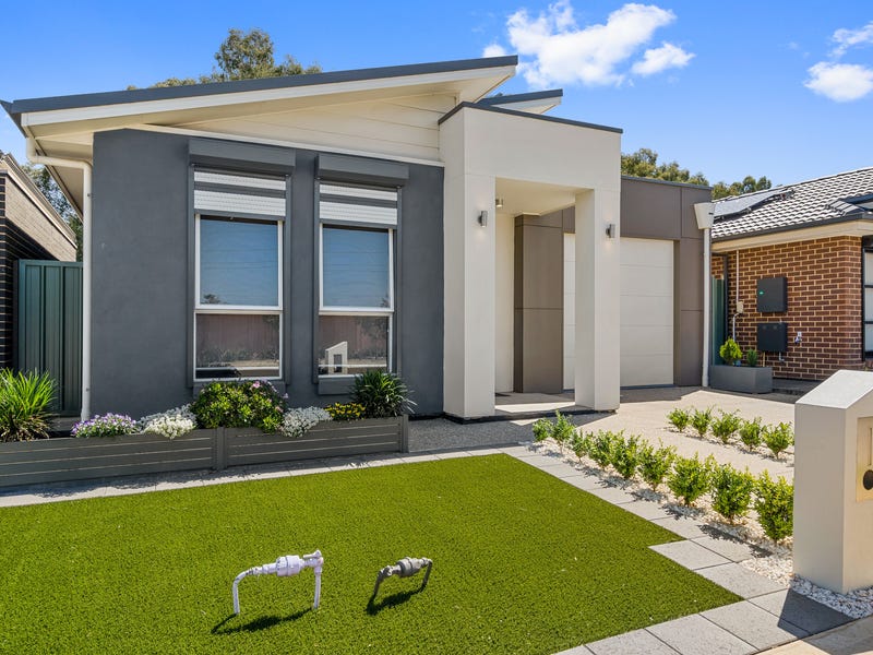 Quality Features Low Maintenance Home! 7