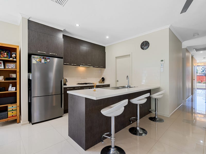 Quality Features Low Maintenance Home! 11