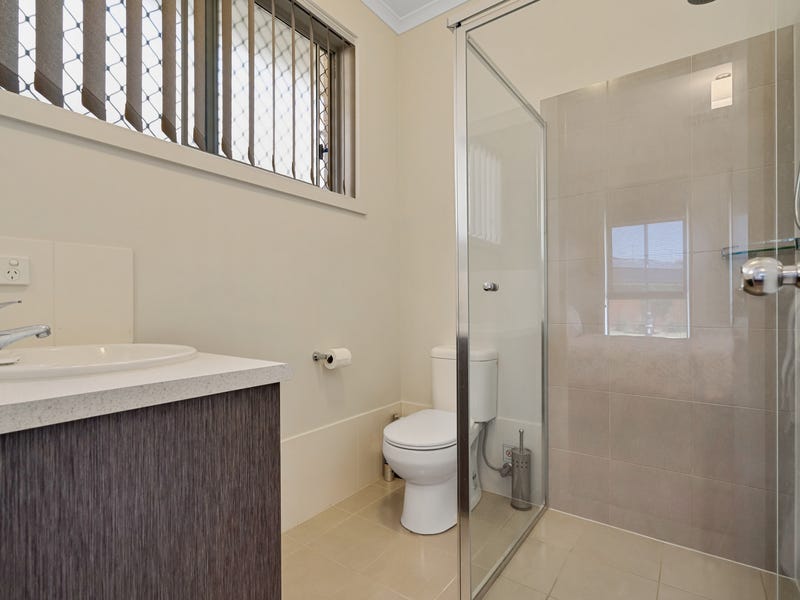 Quality Features Low Maintenance Home! 13