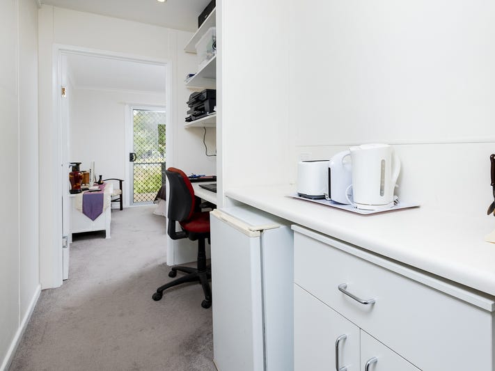 Seaside lifestyle ready to move 8