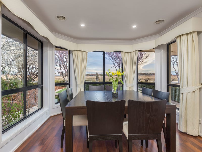 Elegant Family Home in highly 6