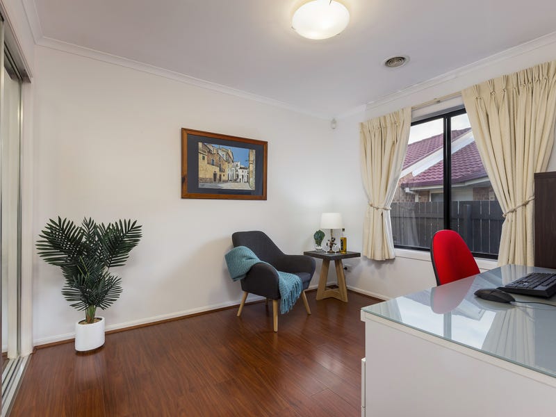 Elegant Family Home in highly 10