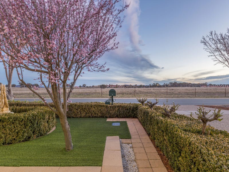 Elegant Family Home in highly 20