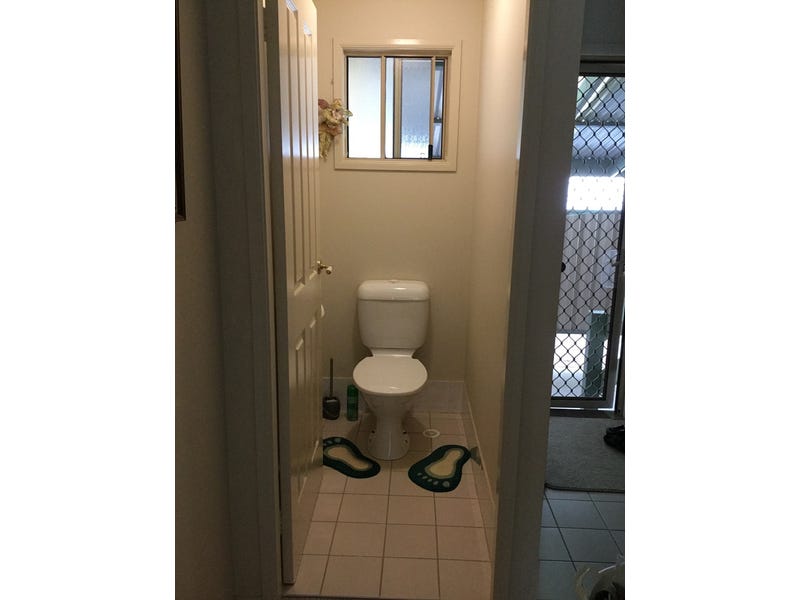 LOCATION LOCATION LOCATION Private and 27