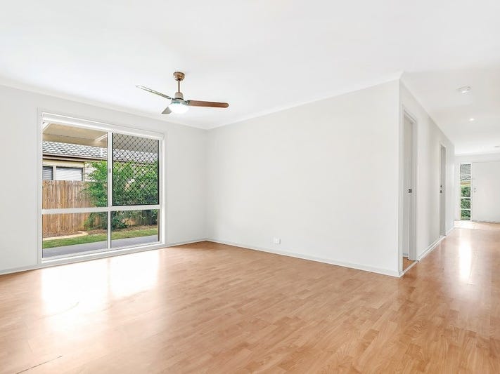Spacious Four Bedroom Family Home 7