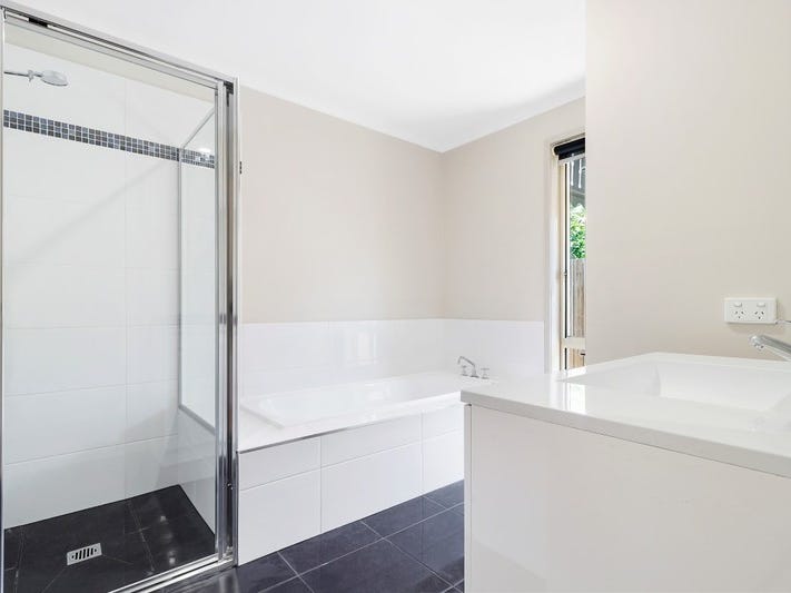 Spacious Four Bedroom Family Home 11