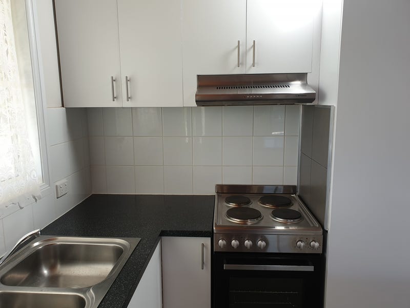 Renovated home, close to Hospital 4