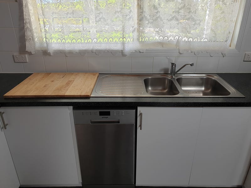 Renovated home, close to Hospital 5