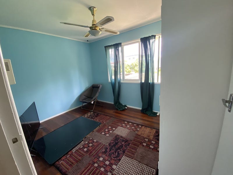 Dual Living Home 13