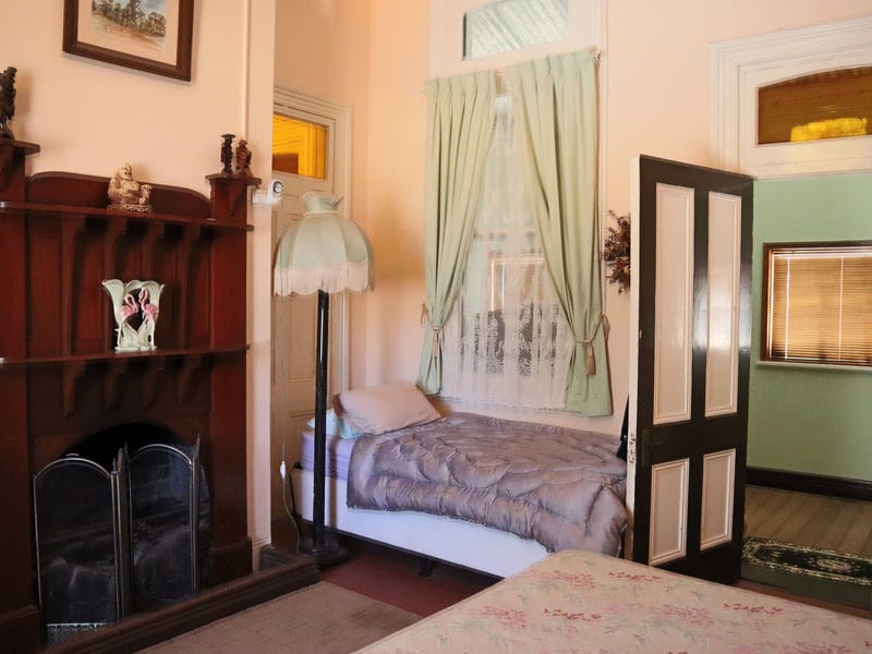 GOLDFIELDS GRANDEUR on large block 18