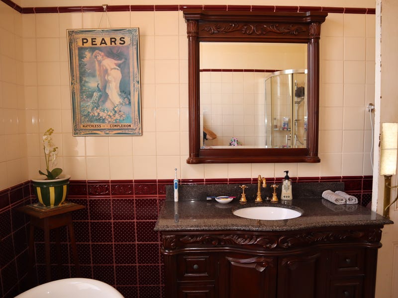 GOLDFIELDS GRANDEUR on large block 20