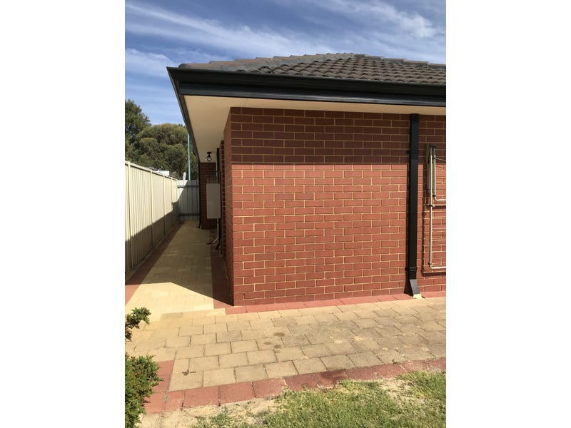 Attractive Family Home 21