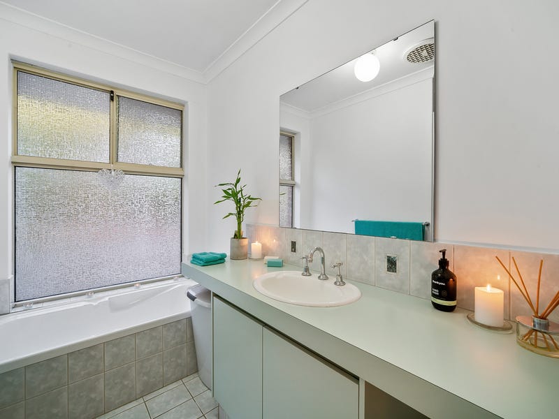 SOLD Tranquil Family Home 23