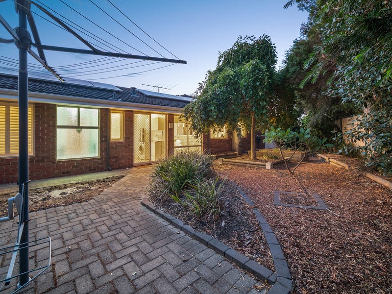 SOLD Tranquil Family Home 27
