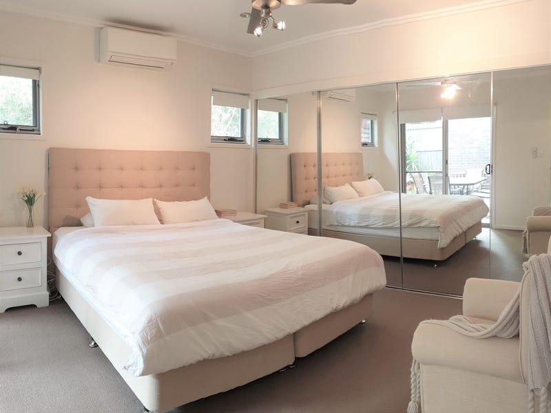 Resort style living just 80m 5