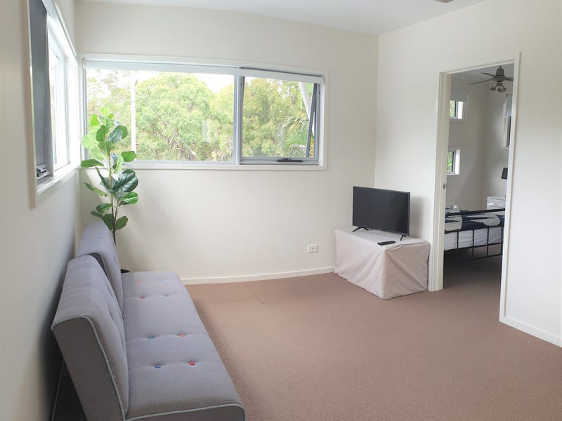 Resort style living just 80m 10