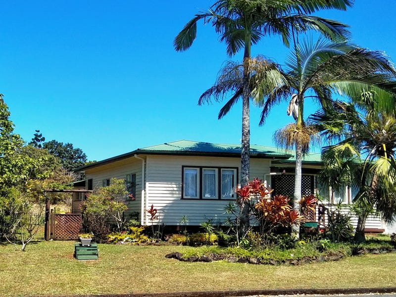 CHARACTERFUL AND CHARMING COTTAGE! 3