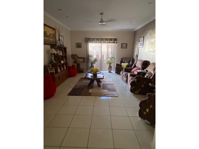 Stylish Family Home 9