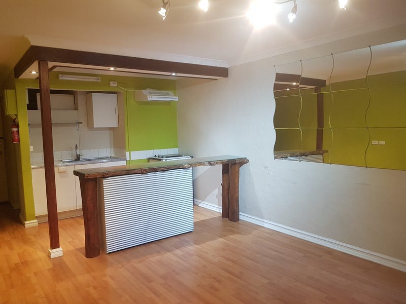 GREAT VALUE & PRIME LOCATION