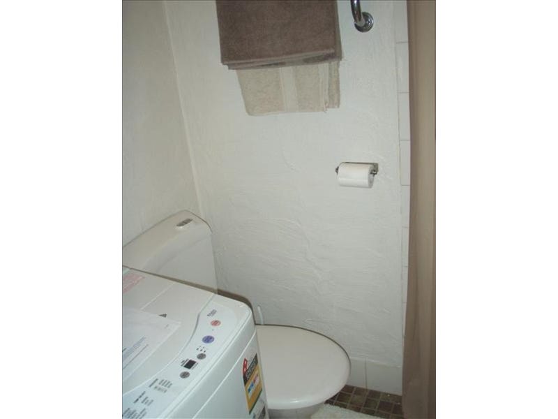 GREAT VALUE & PRIME LOCATION 7