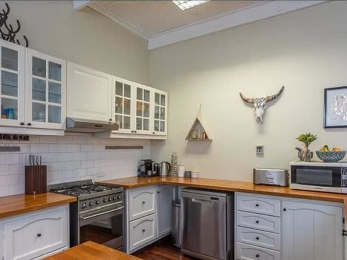Beautiful character family home 3