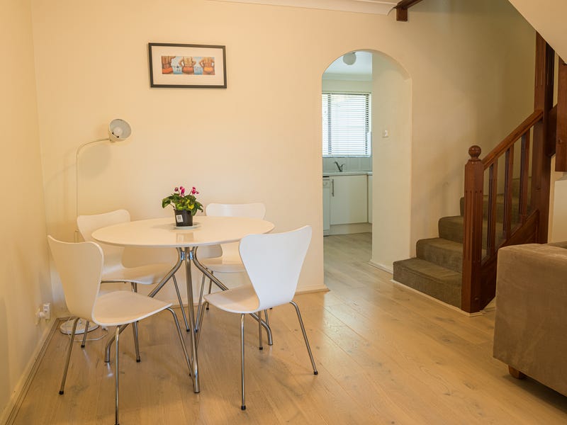 BeautifulTownhouse 9