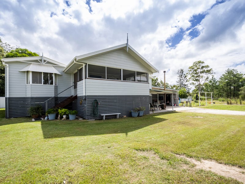 27 MOOKIN STREET TUCABIA