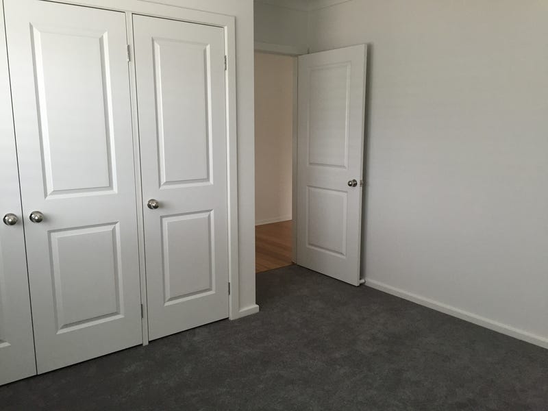Unique Residence in Great Location 9