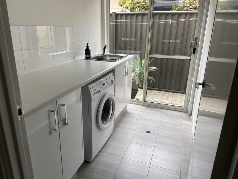 65 Welcome Meander 6