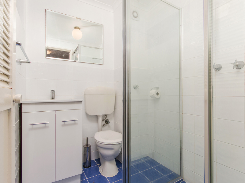 3/115  Monument Street Mosman 5