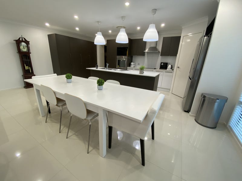 Modern home in sought after 4