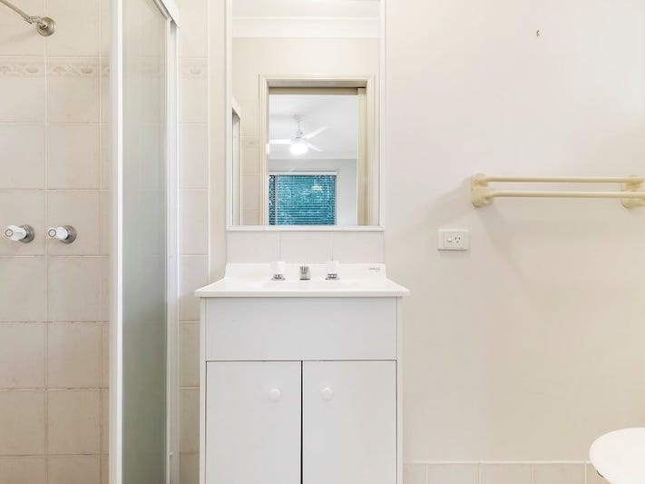 Neat & Tidy 3 Bedroom 17