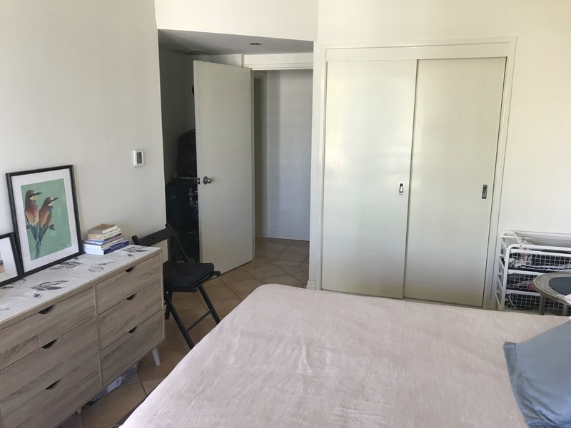 Fabulous 2bed 2bathroom Apartment with 12
