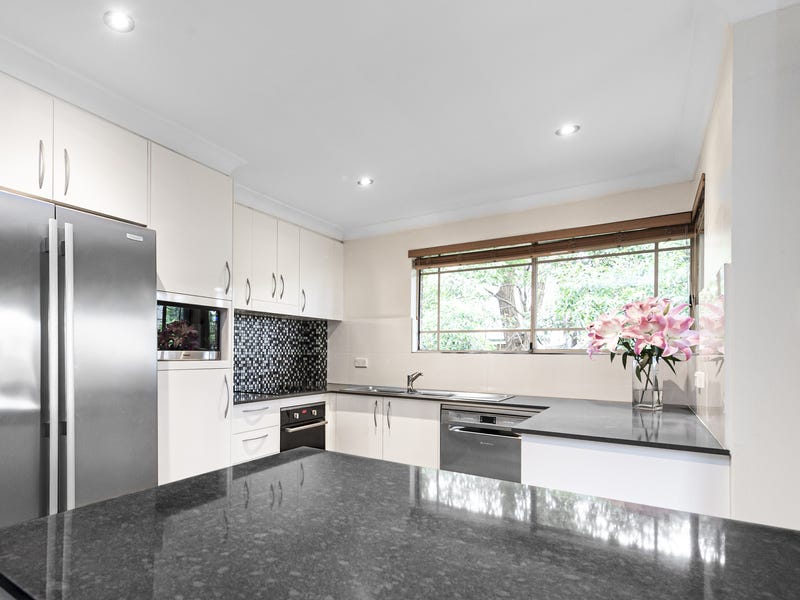 Top floor, quiet, private and leafy outlook.