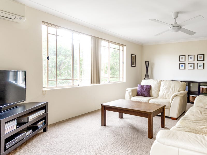 Top floor, quiet, private and 3