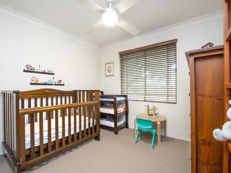 Top floor, quiet, private and 7