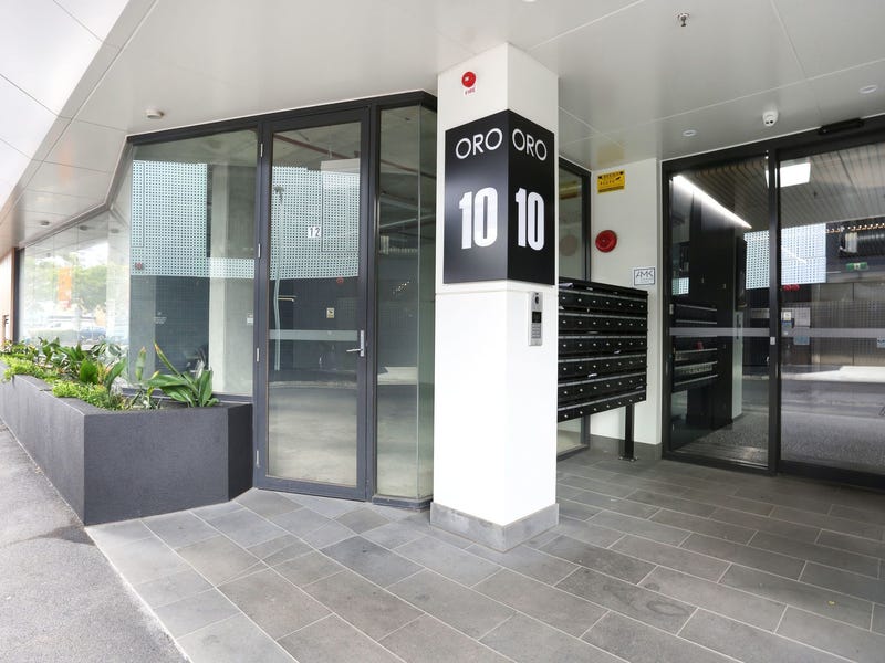 In the Heart of Moonee 8