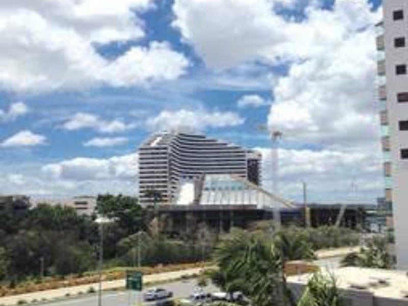 Great Location, North Facing Unit 7